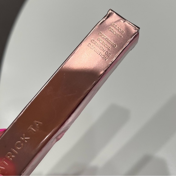 Patrick Ta Major Brow Defining Pencil Blonde - Picture 4 of 10